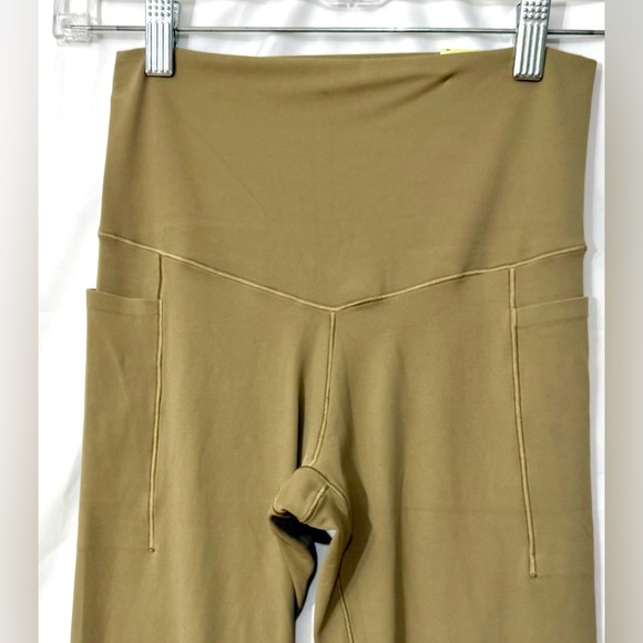 NWT Offline Real Me® Weightless With Support And Buttery Soft High Rise Leggings - Picture 5 of 16